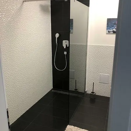 Apartment Tip Deluxe *